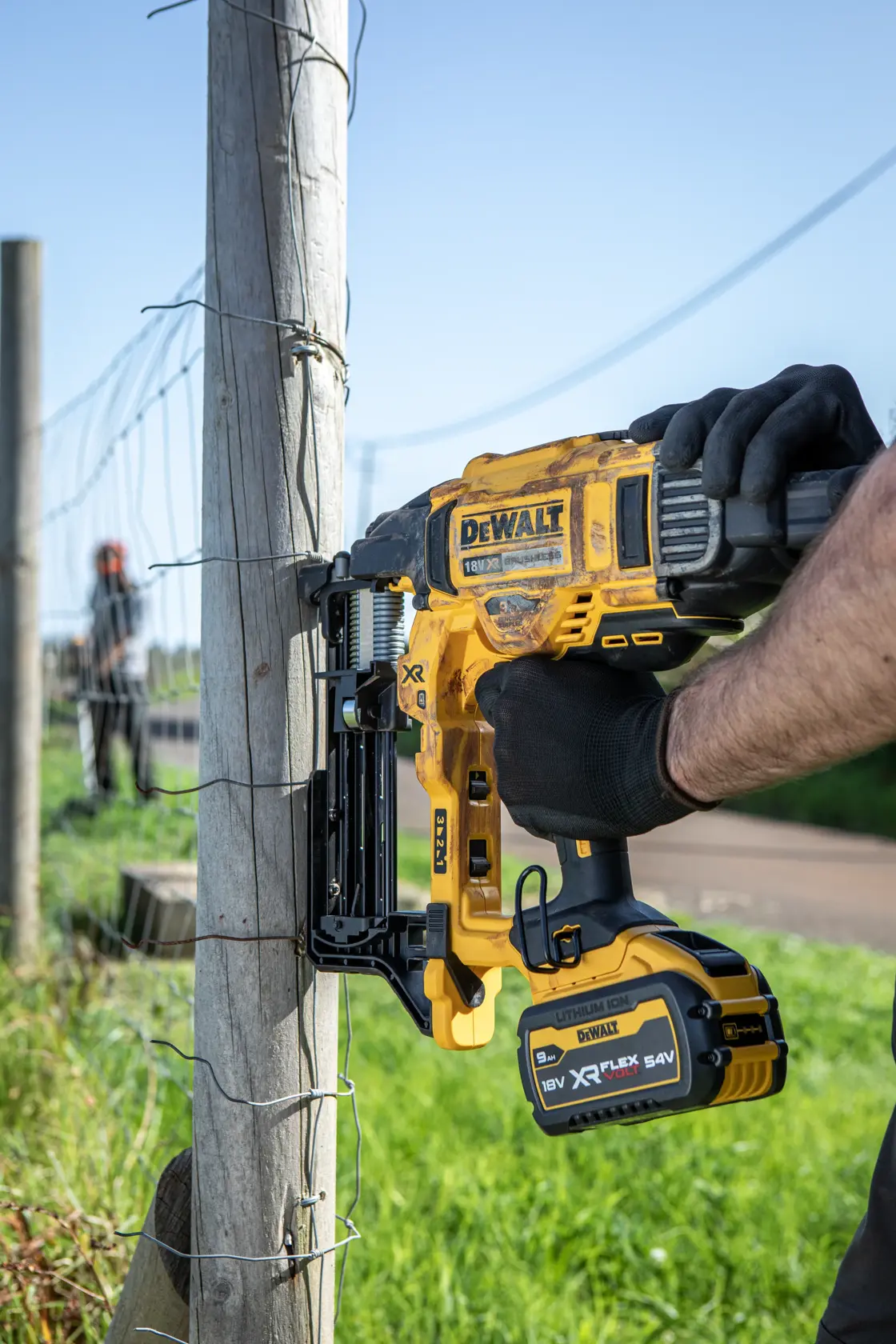 18V XR hiiliharjaton sinkilänaulain - 2 X 5Ah