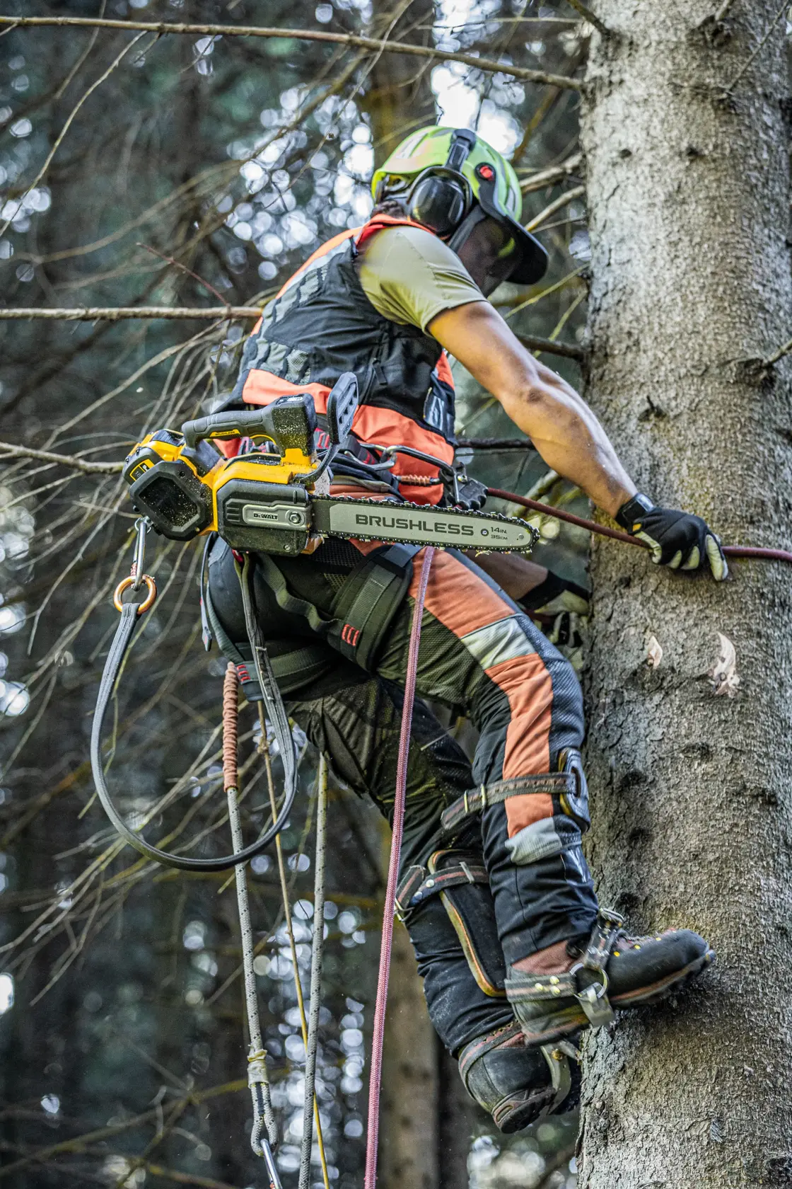 54V XR FLEXVOLT yläkahvallinen ketjusaha, 1 x 9,0 Ah