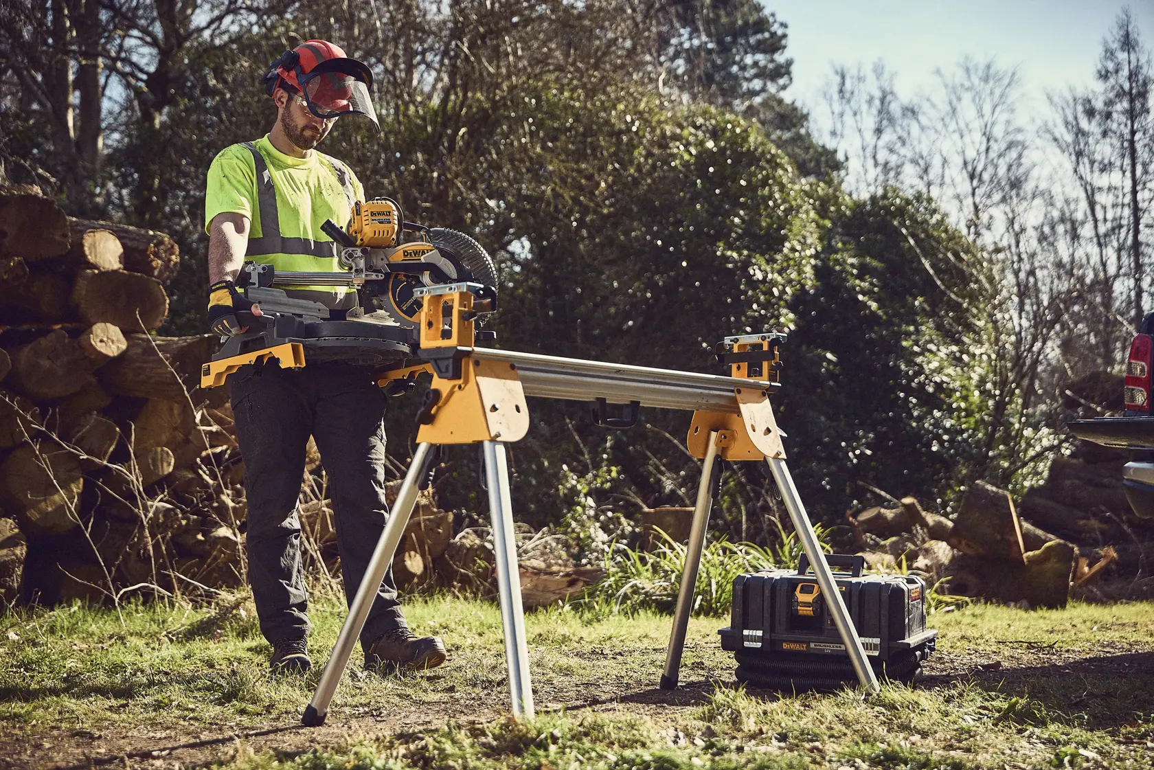 54V XR FLEXVOLT 250mm katkaisu- ja jiirisaha, runko