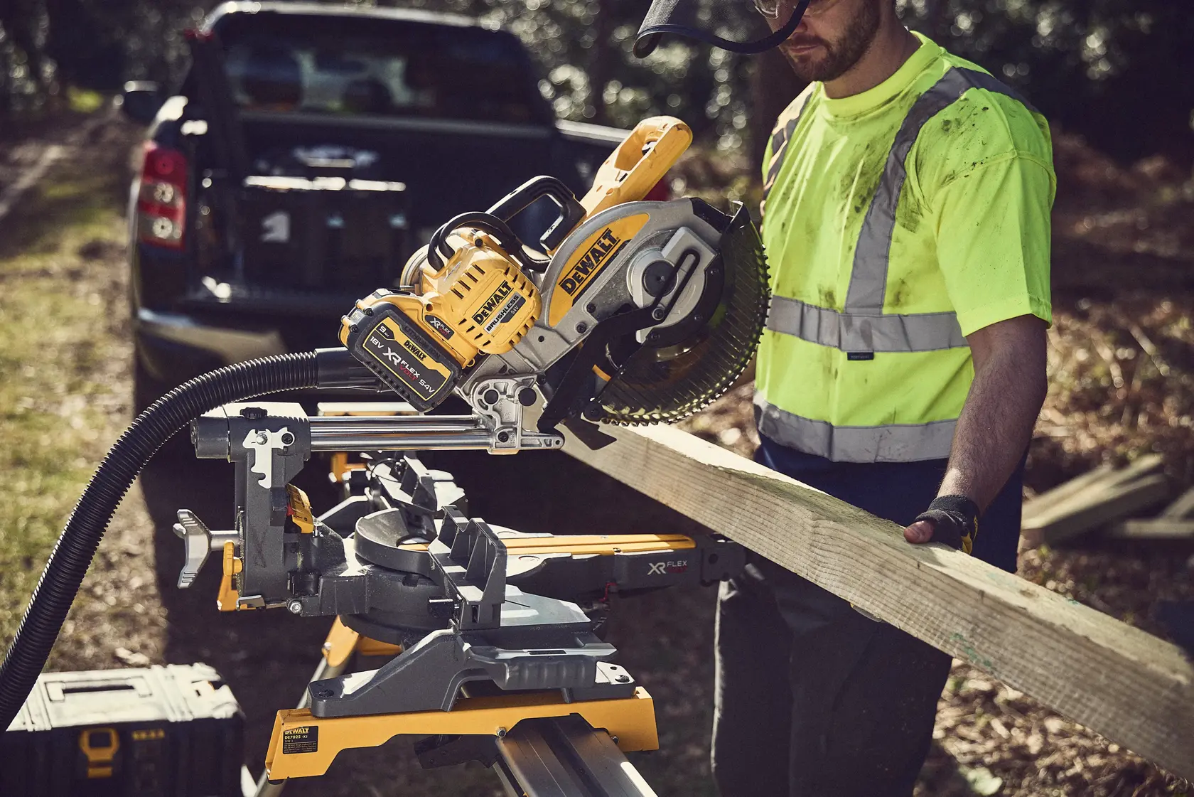 54V XR FLEXVOLT 250mm katkaisu- ja jiirisaha, runko