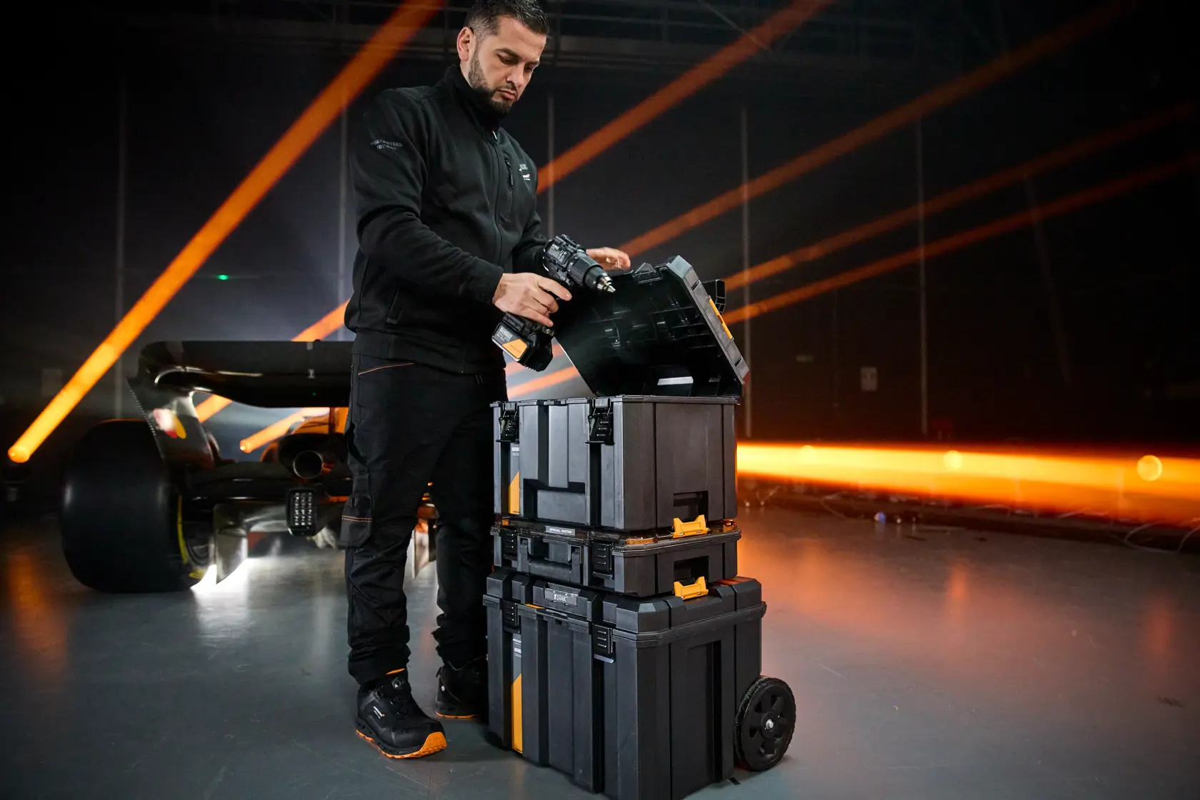 DEWALT x McLaren 3-in-1 TSTAK-torni