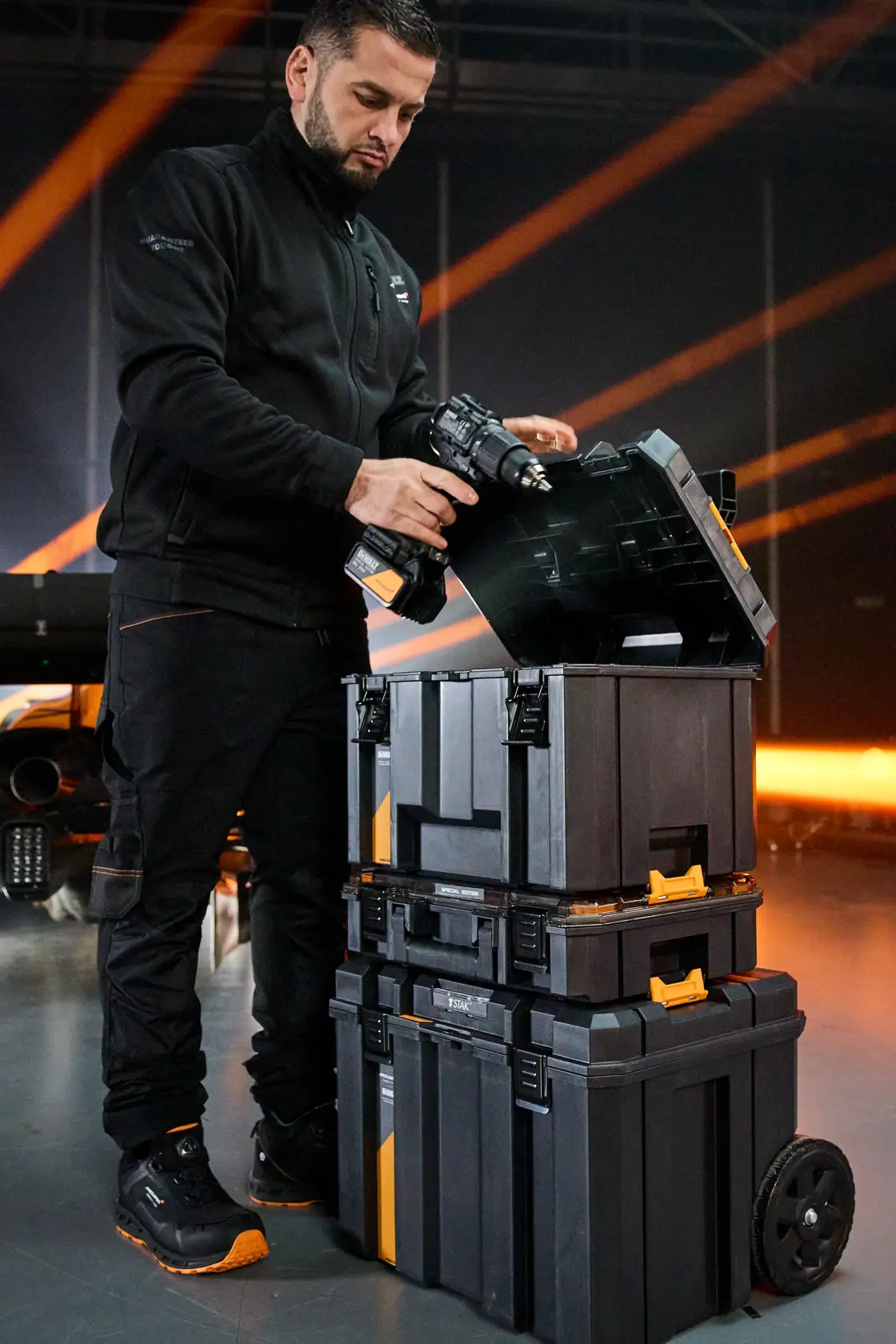 DEWALT x McLaren 3-in-1 TSTAK-torni